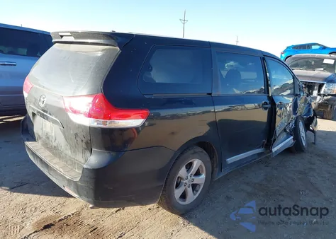 2014 Toyota Sienna L V6 7 Passenger z USA, uszkodzony, nr VIN 5TDZK3DC2ES520230